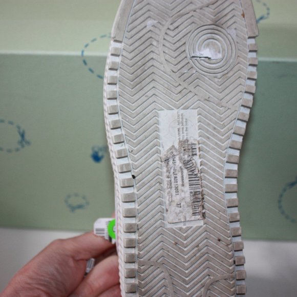 OFF-WHITE Virgil Abion Women’s Arrow Sneakers Pink Size 37 used with Box - Picture 5 of 7